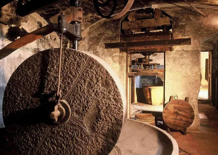 Castello Di Cafaggio Villa